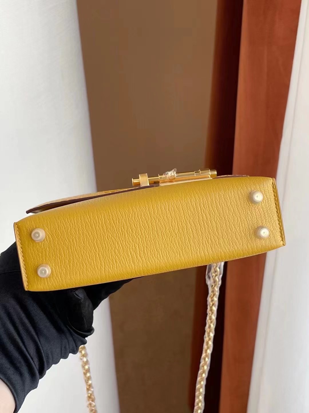 Saudi Arabia Riyadh Hermes Verrou Mini Touch Crocodile Chevre 9D Amber 琥珀黃