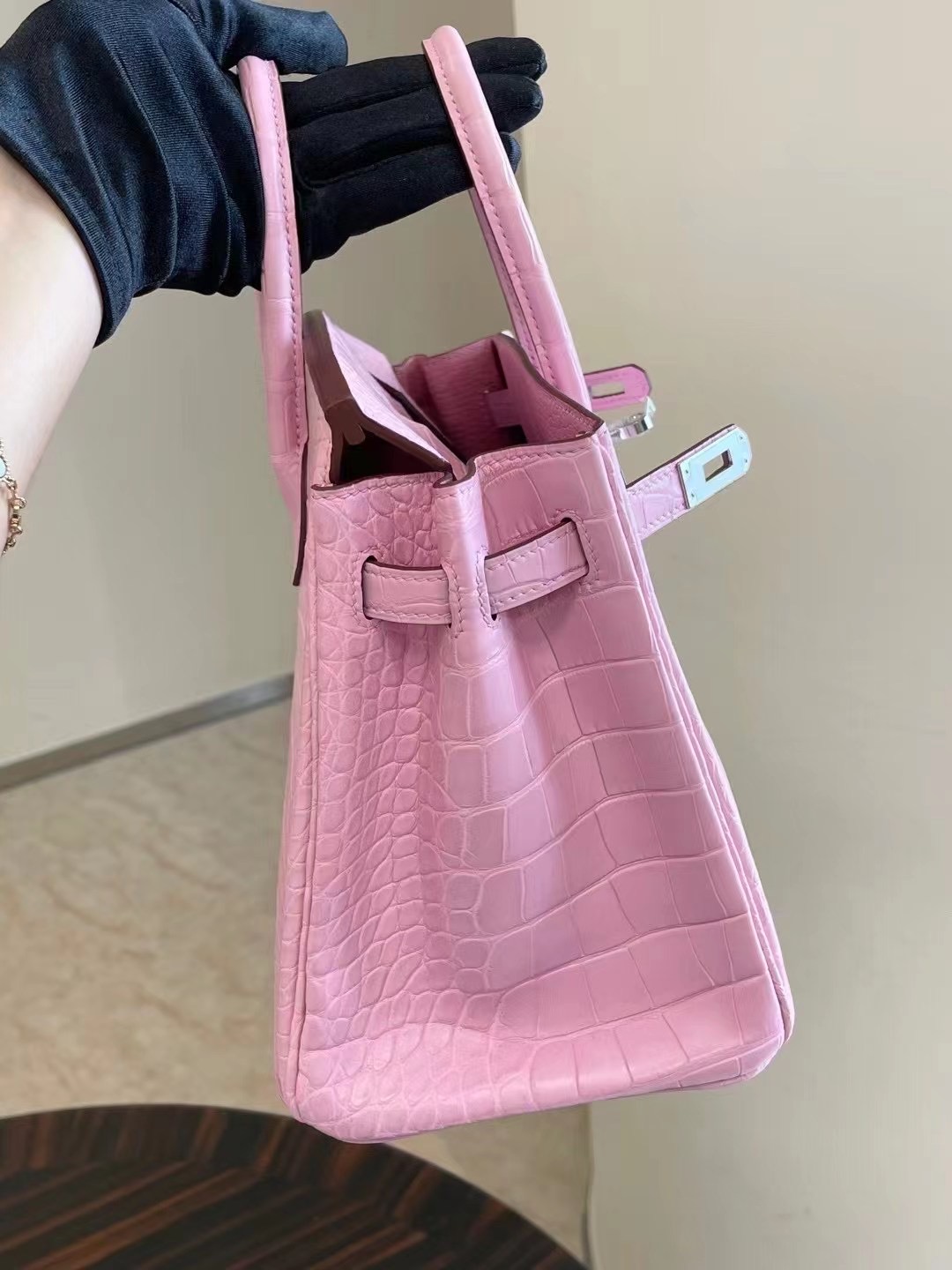 United Arab Emirates Abu Dhabi Hermes Birkin 25 Crocodile 5P Pink 櫻花粉