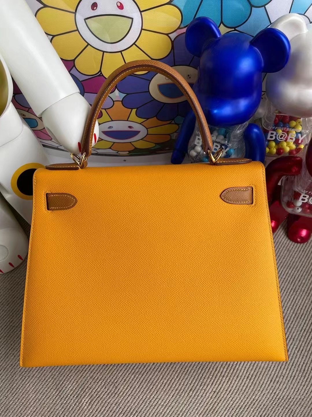 United Arab Emirates Hermes Kelly 28 Hss Epsom 9V Jaune Dor 37 gold GHW