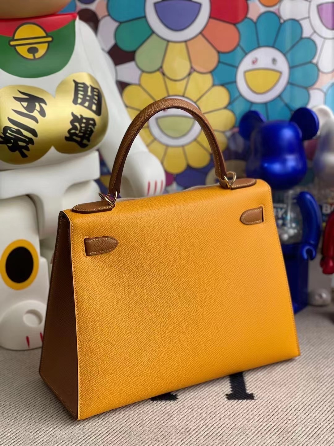 United Arab Emirates Hermes Kelly 28 Hss Epsom 9V Jaune Dor 37 gold GHW