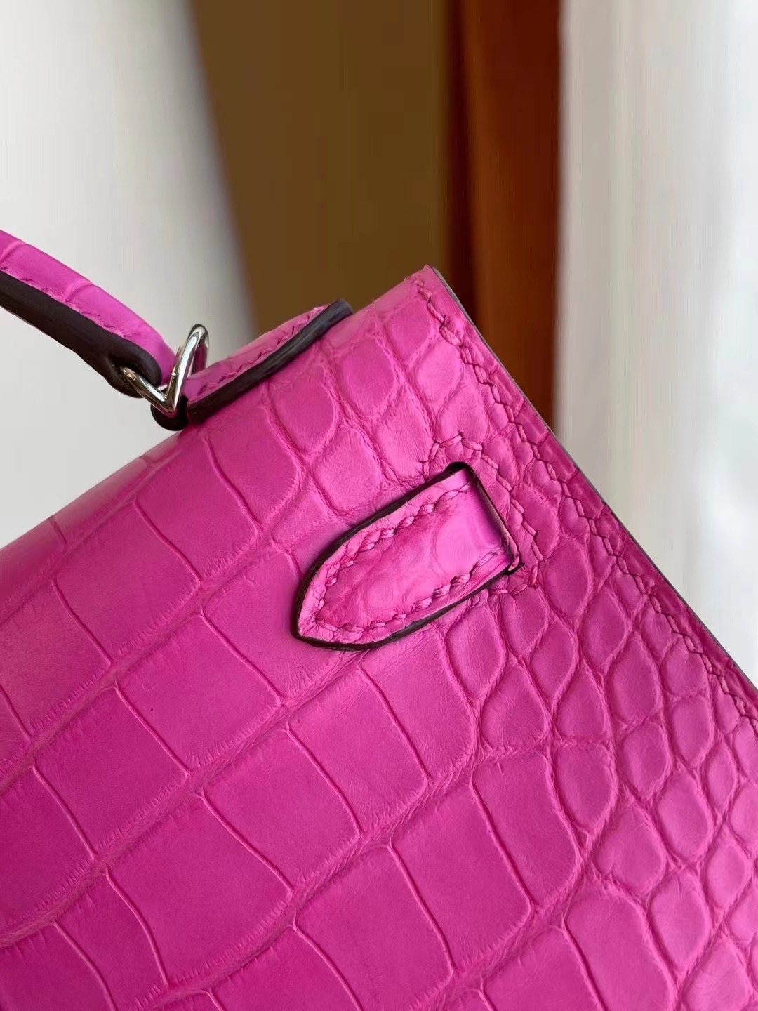 Hermes Kelly Mini II 2代 5R rose shocking 玫瑰粉 霧面美洲鱷魚銀扣