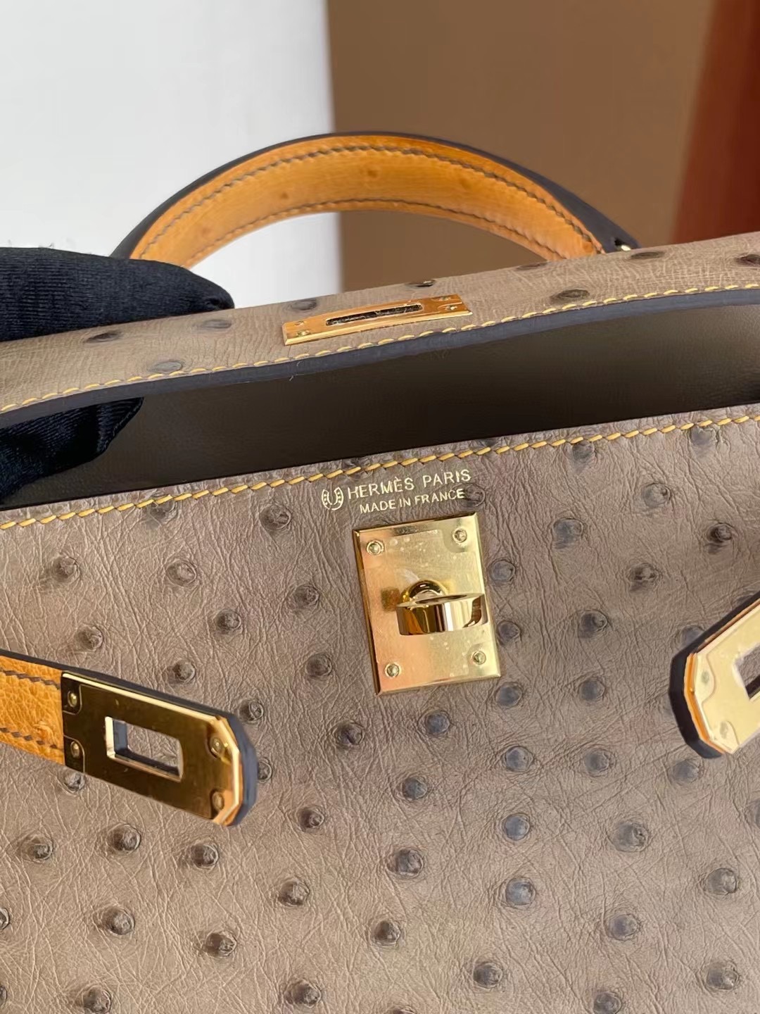 Hermes Kelly Mini II 2代 18 Etoupe大象灰 拼 賽蜂黃原廠KK南非鴕鳥皮金扣