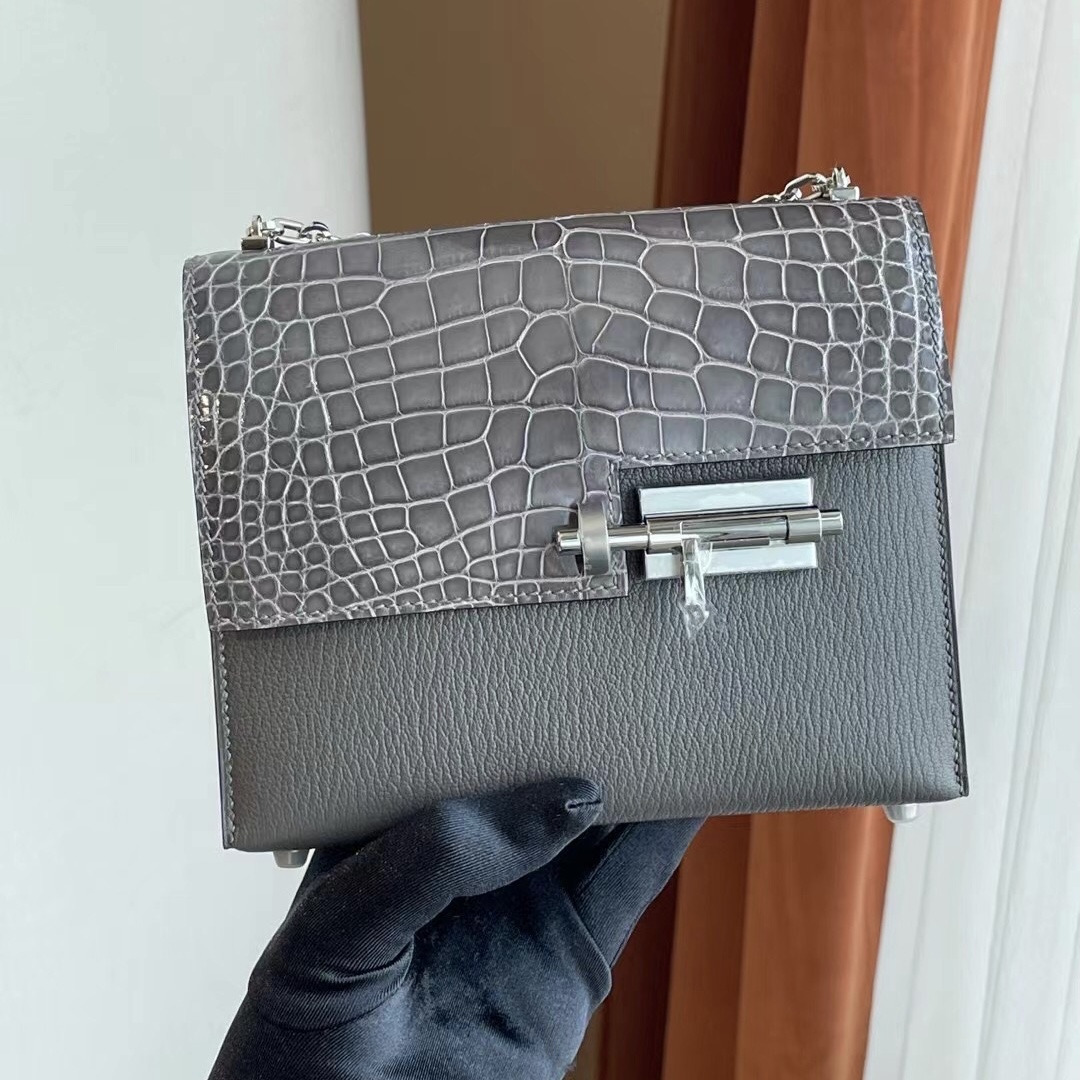 Hermes Verrou Mini 17.5cm Touch Shiny alligator crocodile/Mysore goatskin