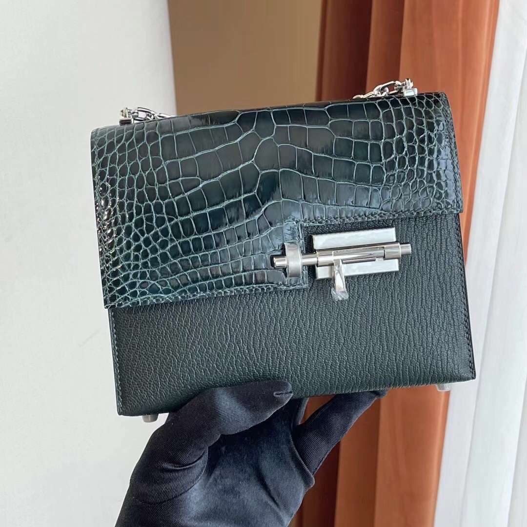 Hermes Verrou Mini 17.5cm Touch Shiny alligator crocodile/Mysore goatskin