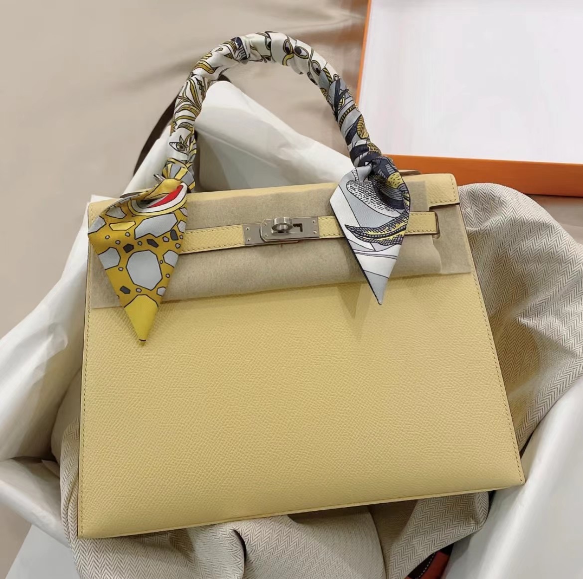 Hermes Kelly 25cm Epsom 1Z Jaune Poussin 小雞黃 銀扣