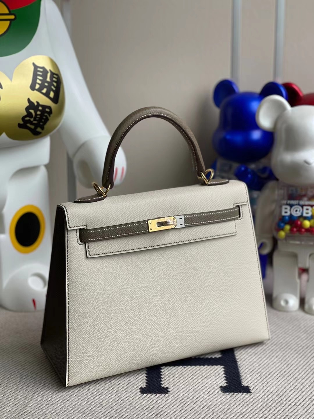 Hermes Kelly 25 Hss Epsom 10 Craie 奶昔白 18 Etoupe 大象灰 全手工蜜蠟線縫 金扣