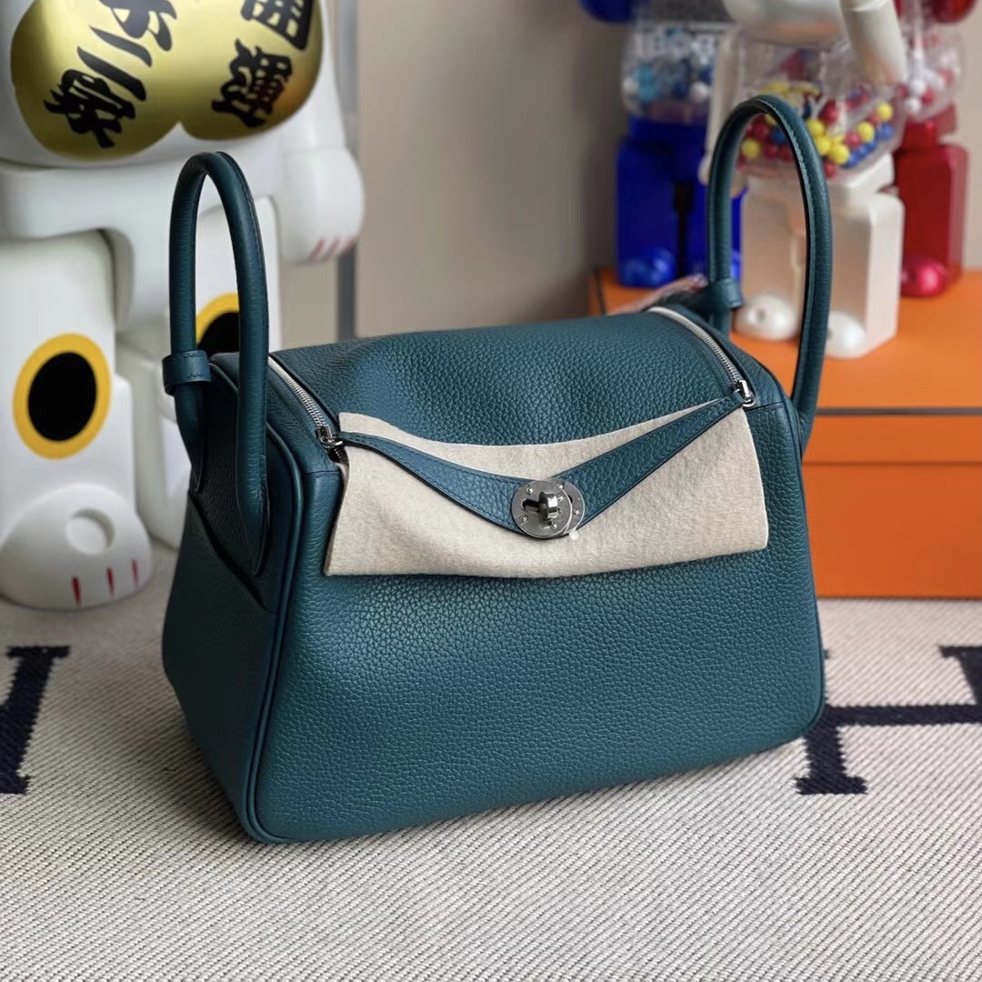 Hermes Lindy 26cm Taurillon Clemence W0 Vert Bosphore 博斯普魯斯綠