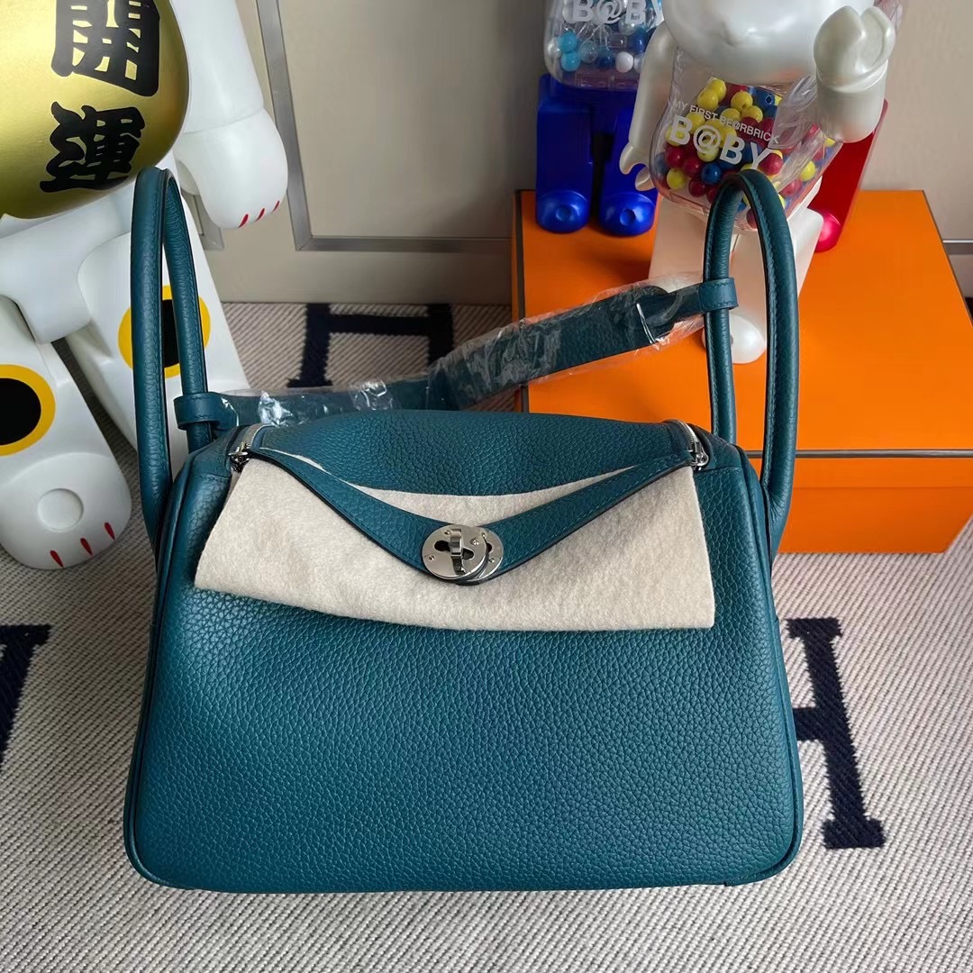 Hermes Lindy 26cm Taurillon Clemence W0 Vert Bosphore 博斯普魯斯綠