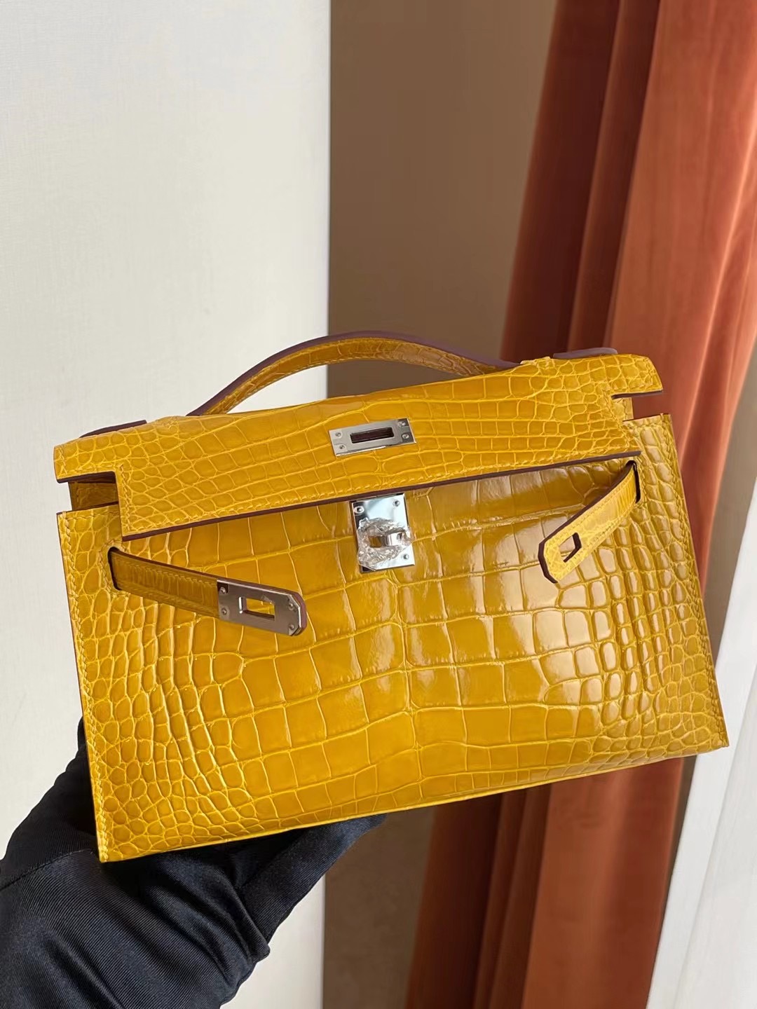 愛馬仕迷你凱莉多少錢 Hermes MiniKelly Pochette 9D Amber 琥珀黃美洲鱷魚