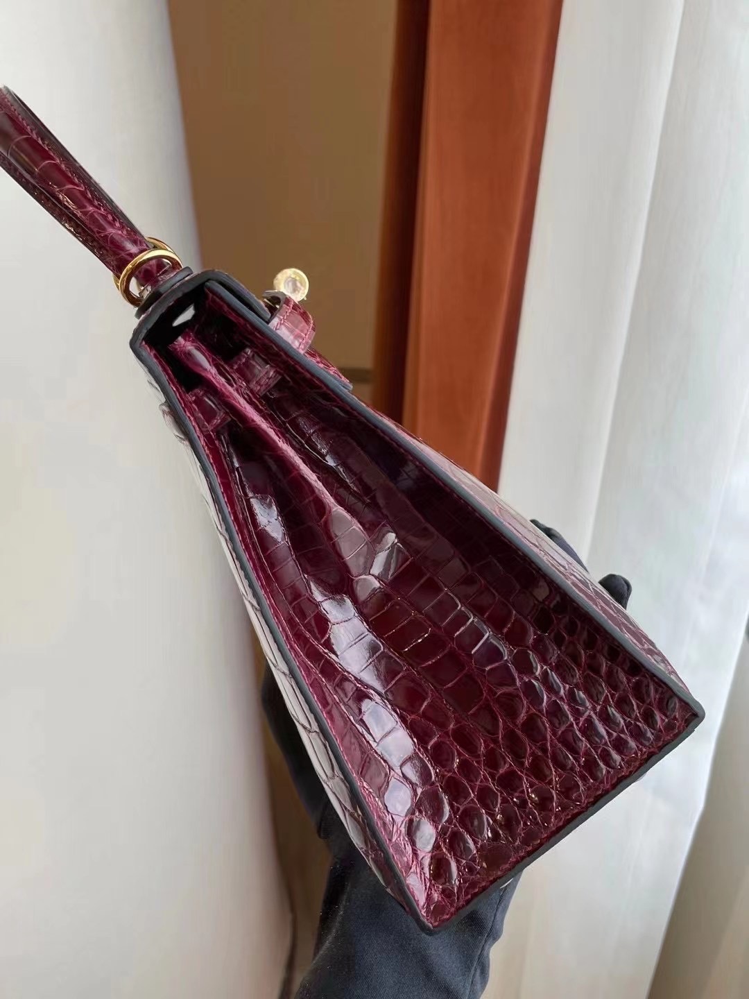 愛馬仕凱莉包25價格 Hermes kelly 25cm 57 Bordeaux 波爾多酒紅 亮面尼羅鱷魚