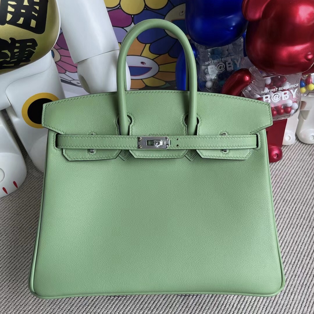 Hermes Birkin 25cm Swift calfskin 3I 牛油果綠 Vert Criquet 蟋蟀綠 銀扣