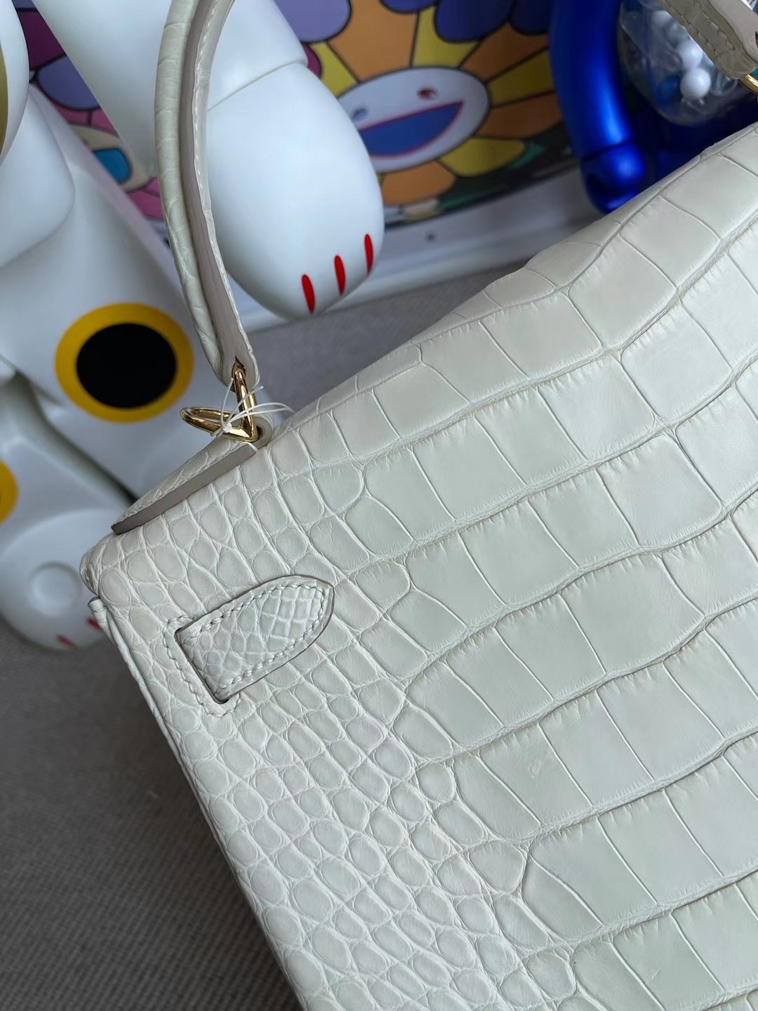 愛馬仕y刻和z刻的區別 Hermes Kelly 28 8L Beton 奶油白 霧面美洲鱷魚