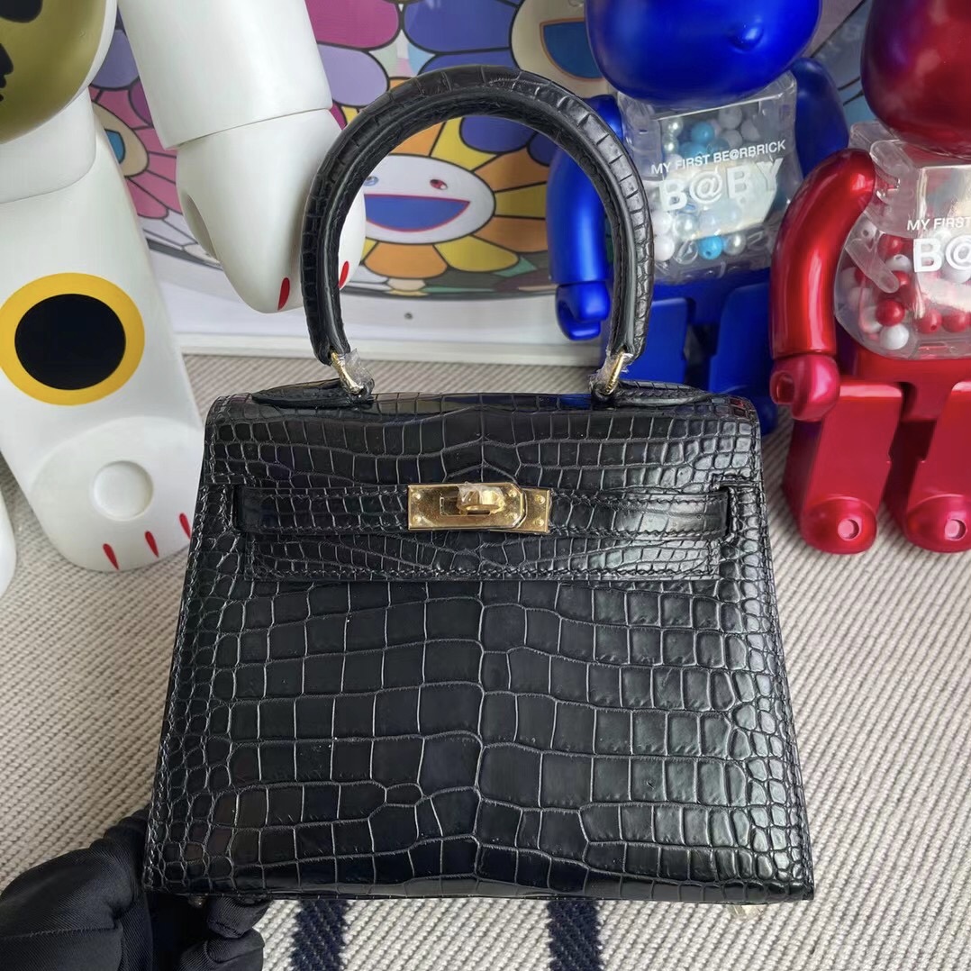 Hermes Kelly 20cm CK89 Noir黑色大耳朵霧面倒V灣鱷金扣客訂出