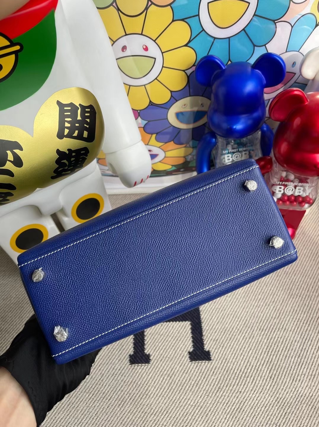 Hermes Kelly 25cm Epsom 內縫 7T Bleu Électrique 電光藍 縫製 白色線 銀扣