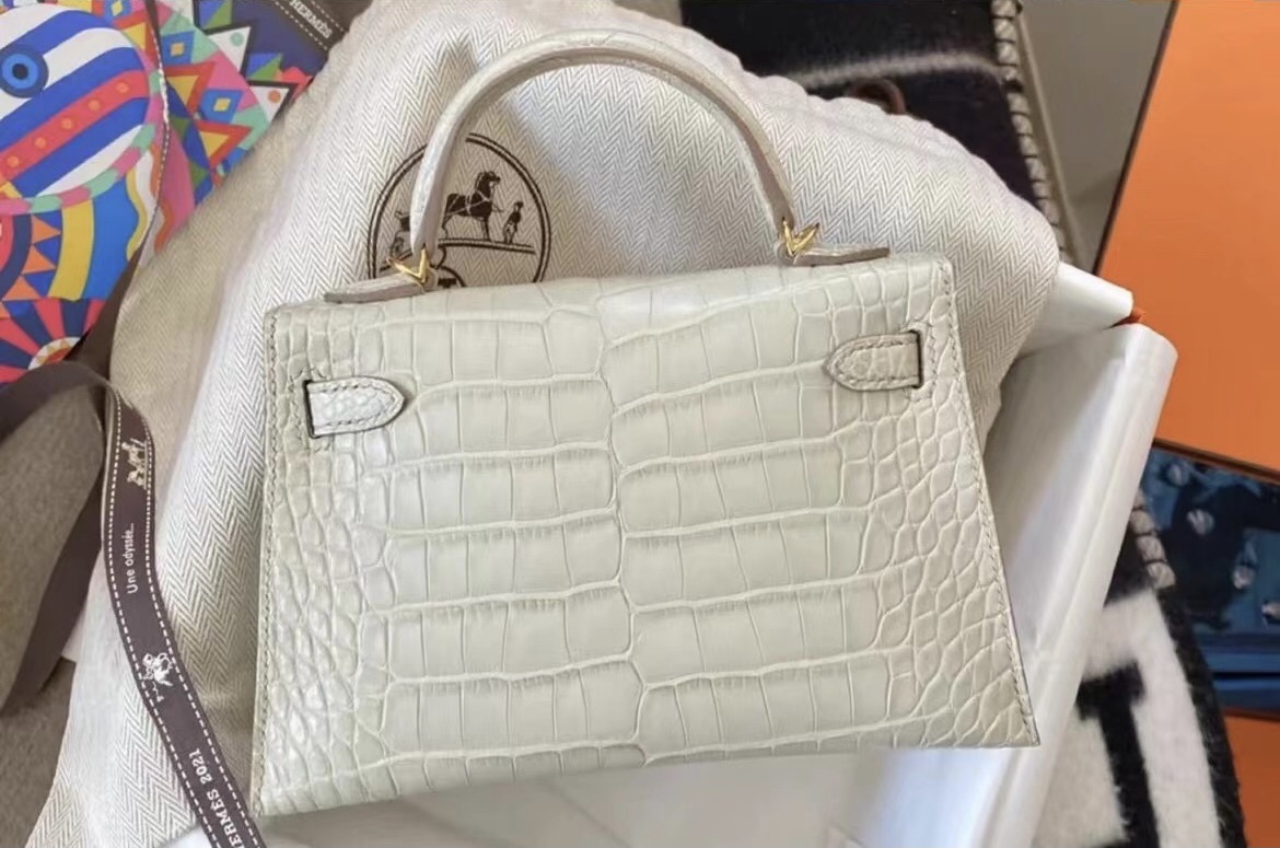 Hermes MiniKelly 二代 Matte Alligator Crocodile 8L Beton 奶油白