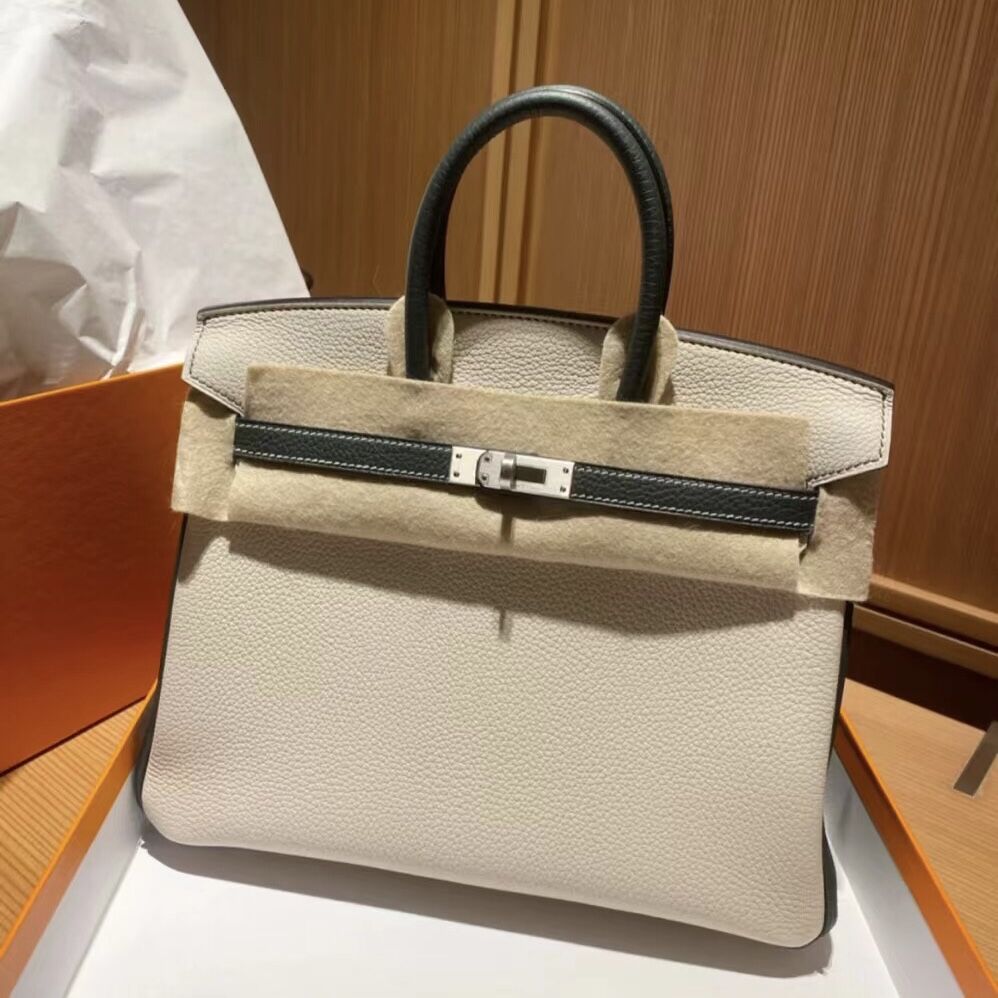 Singapore Hermes Birkin 25cm HSS 奶昔白 拉絲銀扣 反色縫線 馬蹄印