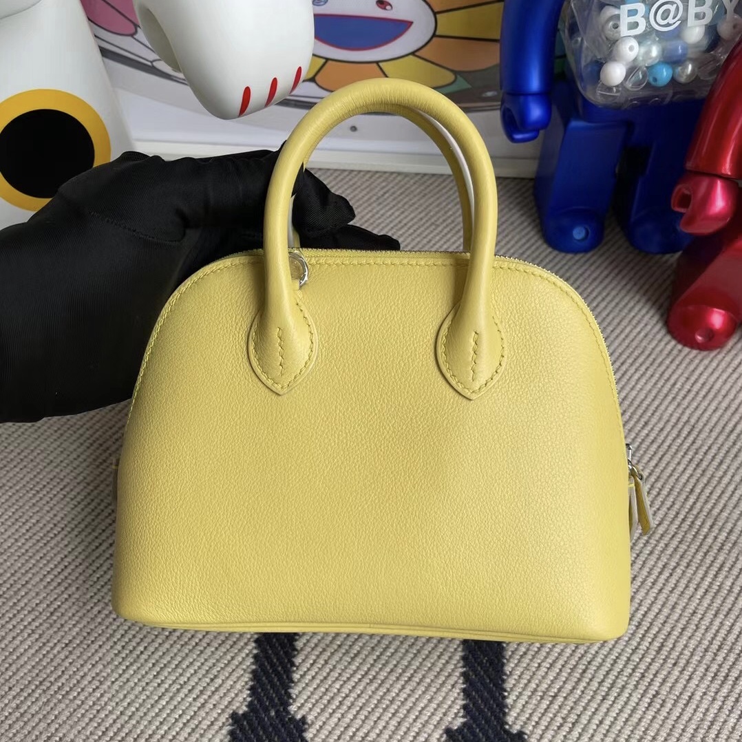 愛馬仕迷你保齡球包 Hermes Mini Bolide 20 Evercolor 1Z jaune poussin 小雞黃