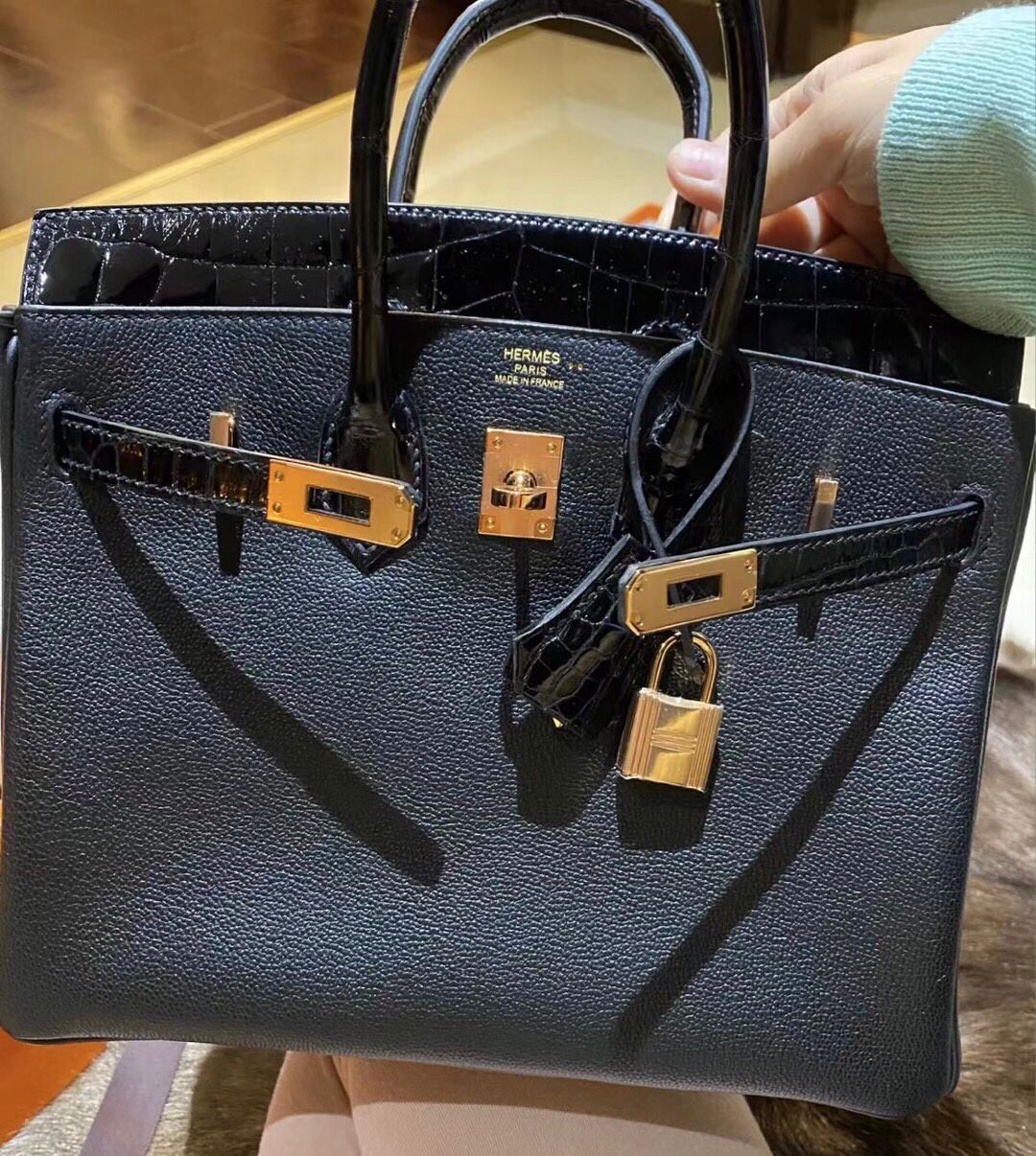 愛馬仕TN皮是什麼皮Hermes Birkin25 Touch TN皮拼尼羅鱷 89 Noir黑色金扣