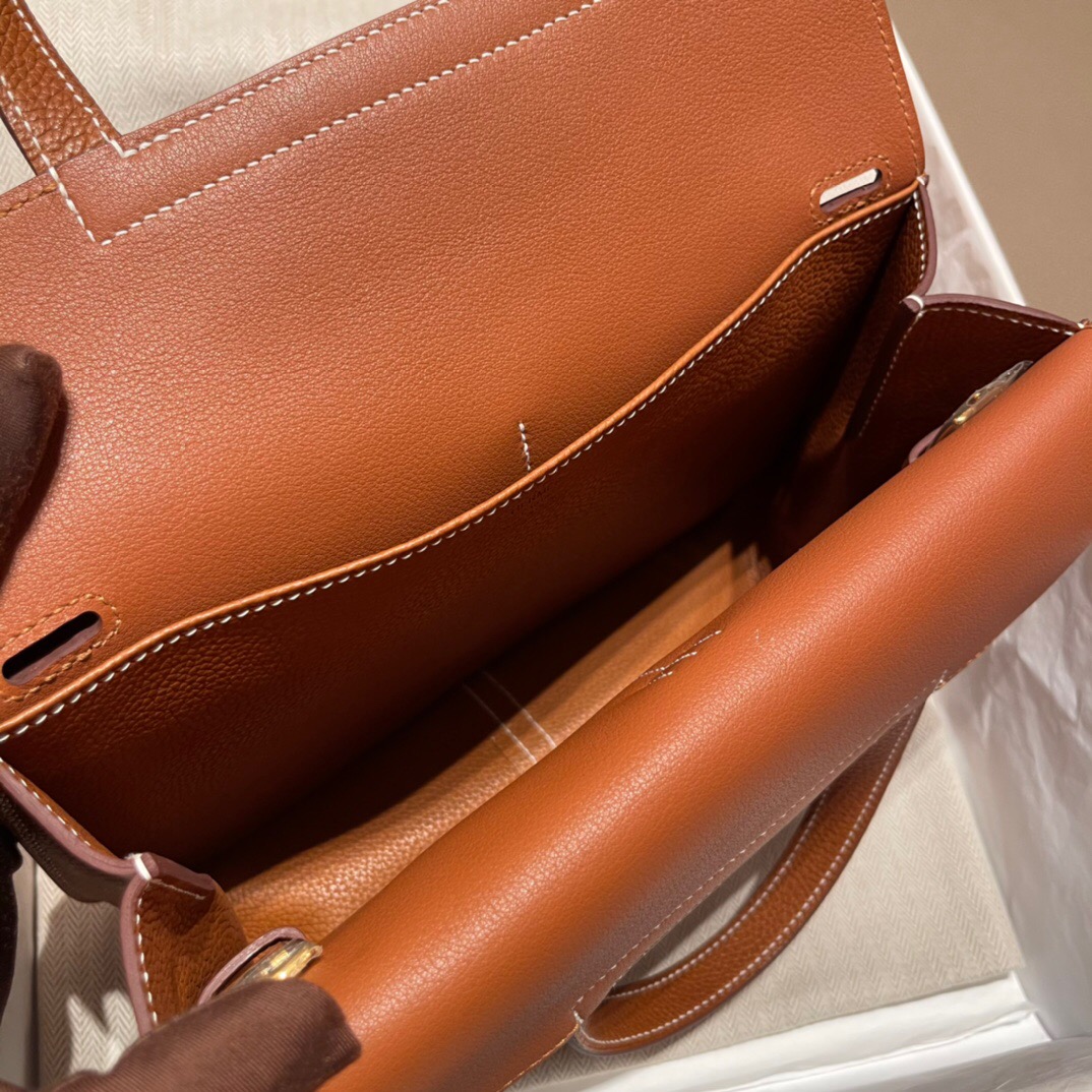 臺灣桃園市 愛馬仕 Hermes Halzan 25cm 34 Fauve Barenia Faubourg馬鞍皮福寶皮