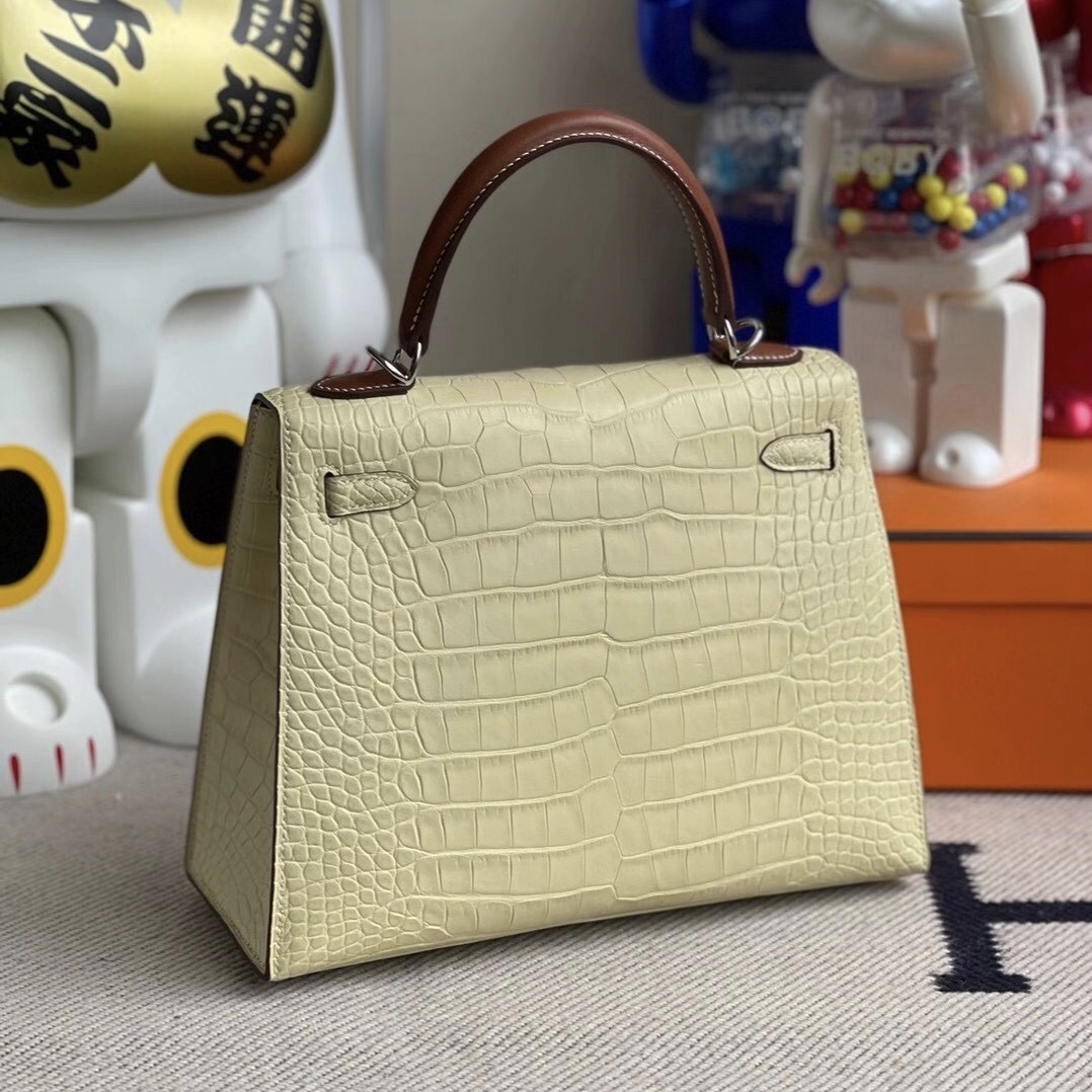 Hermes Kelly 25cm 霧面方塊 美洲鱷魚  Y1 香草色 手腕 Barenia Natural 馬鞍皮