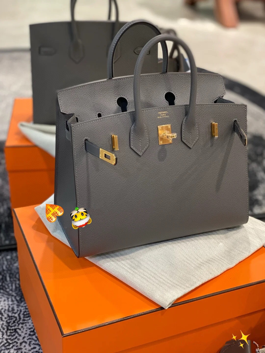 Hermes Birkin 25 Sellier外縫線0L Gris Meyer 積雨雲灰比8F Etain更冷一些