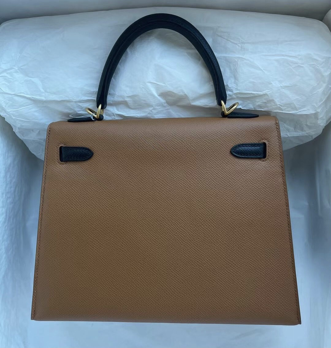 愛馬仕凱莉包多少錢正品 Hermes Kelly 25 HSS Epsom 37 Gold 89 Noir磨砂金扣