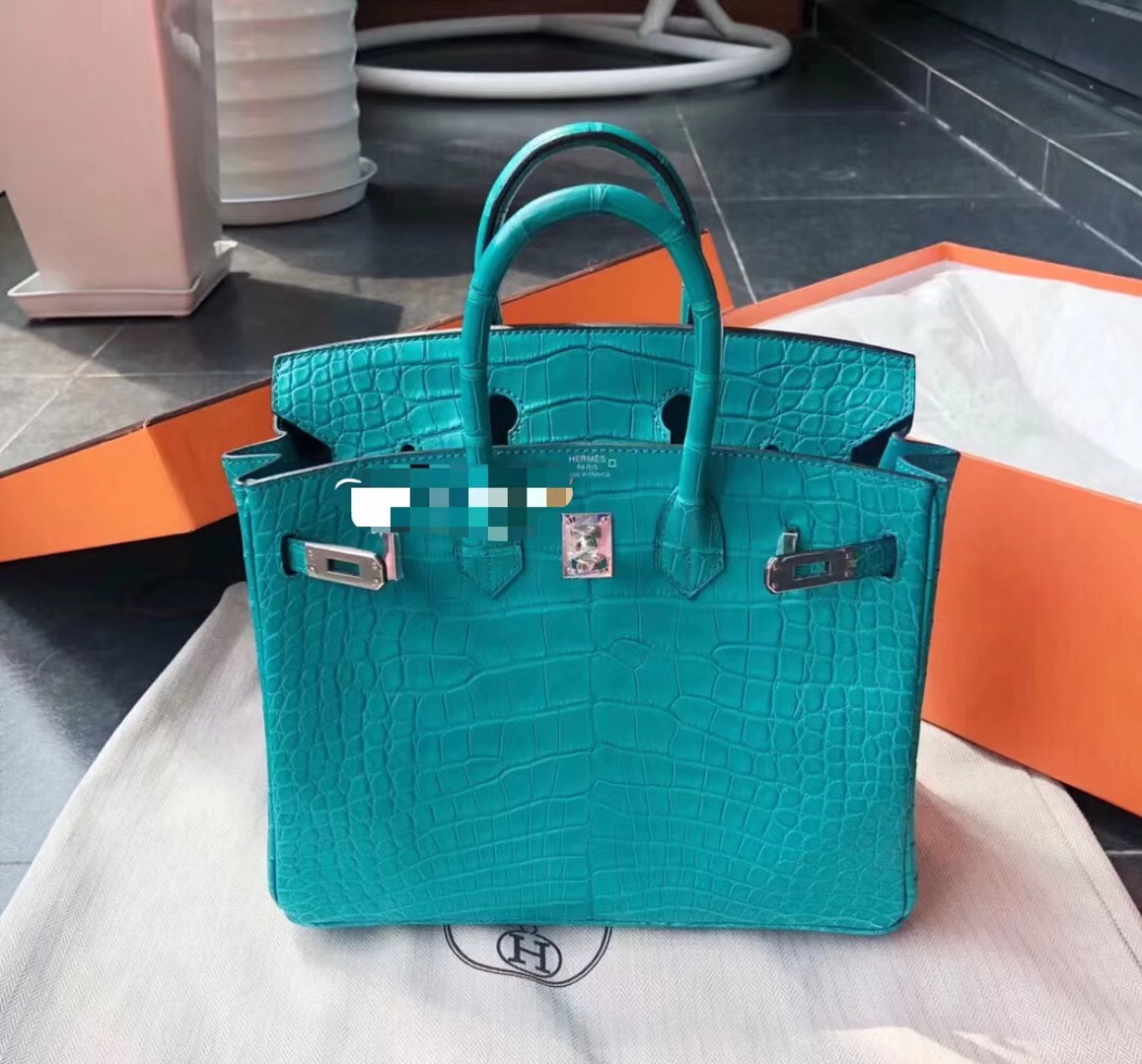 愛馬仕新到皮 霧面美洲鱷魚 Hermes Birkin 25cm 7F Blue Paon 孔雀藍