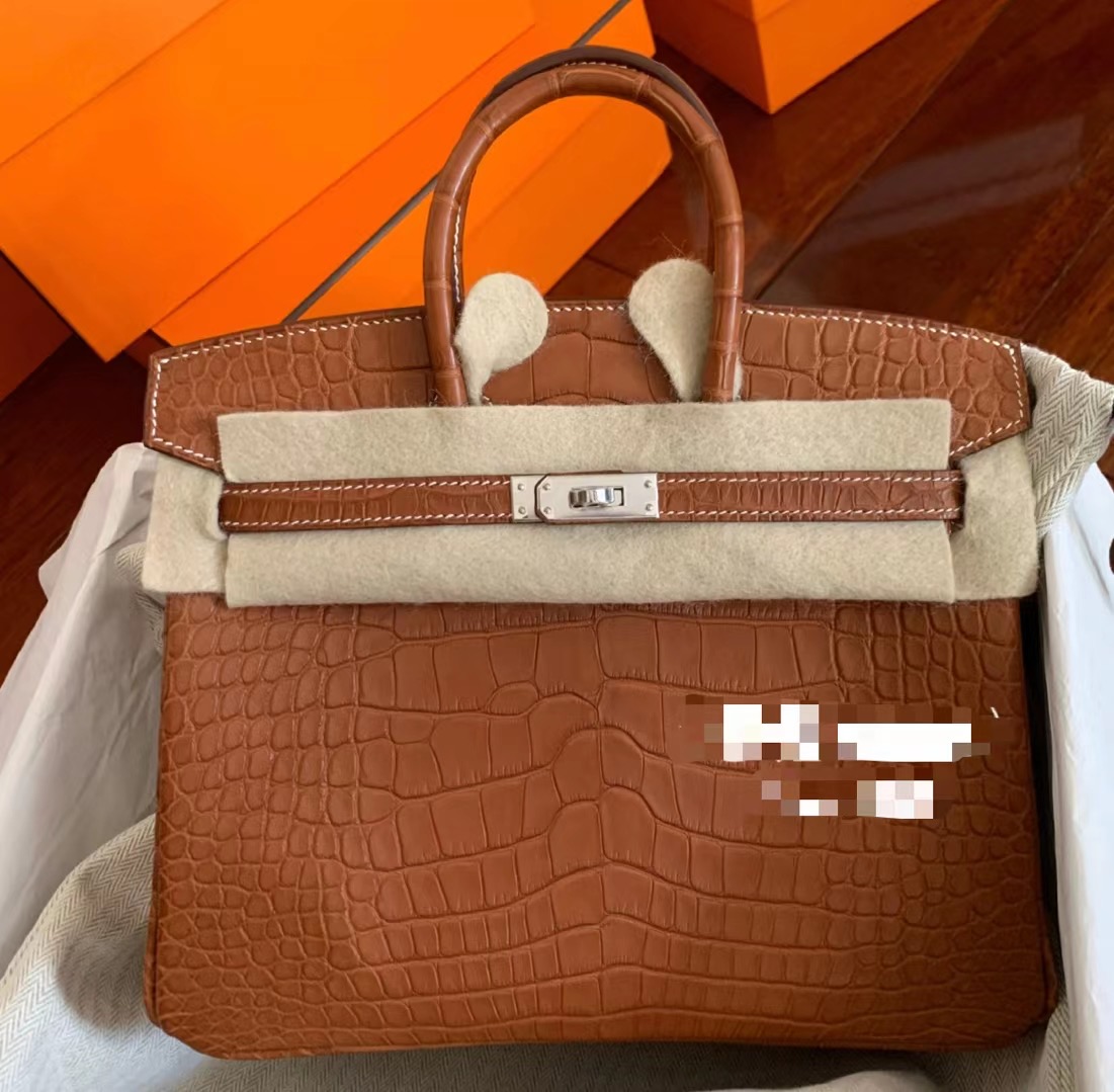 愛馬仕 新到皮 霧面美洲鱷魚 Hermes Birkin 25 馬鞍色鱷魚 全手工蜜蠟線縫製