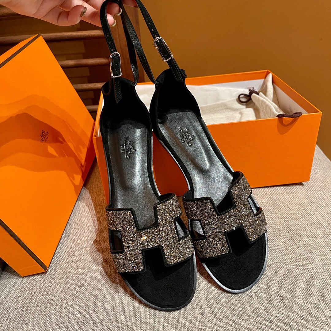 Saudi Arabia Riyadh Hermes Santorini 涼鞋 平底涼拖鞋 全手工蜜蠟線縫製