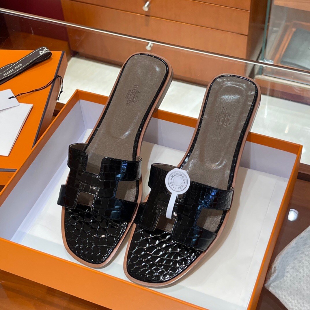 愛馬仕鱷魚皮 H型拖鞋 Bahrain Hermes Oran涼鞋 89 黑色 Noir 平底涼拖鞋