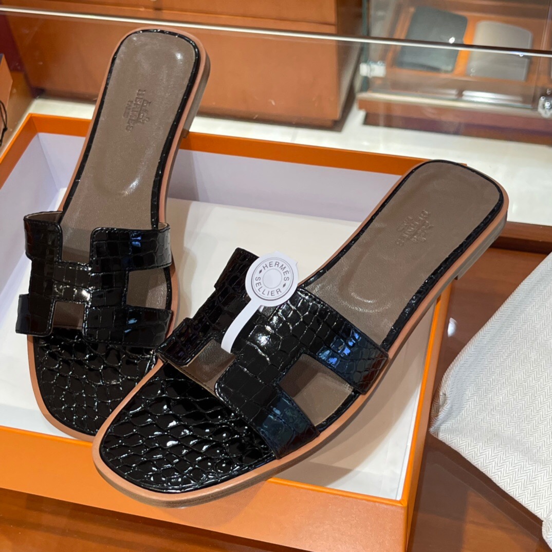 愛馬仕鱷魚皮 H型拖鞋 Bahrain Hermes Oran涼鞋 89 黑色 Noir 平底涼拖鞋