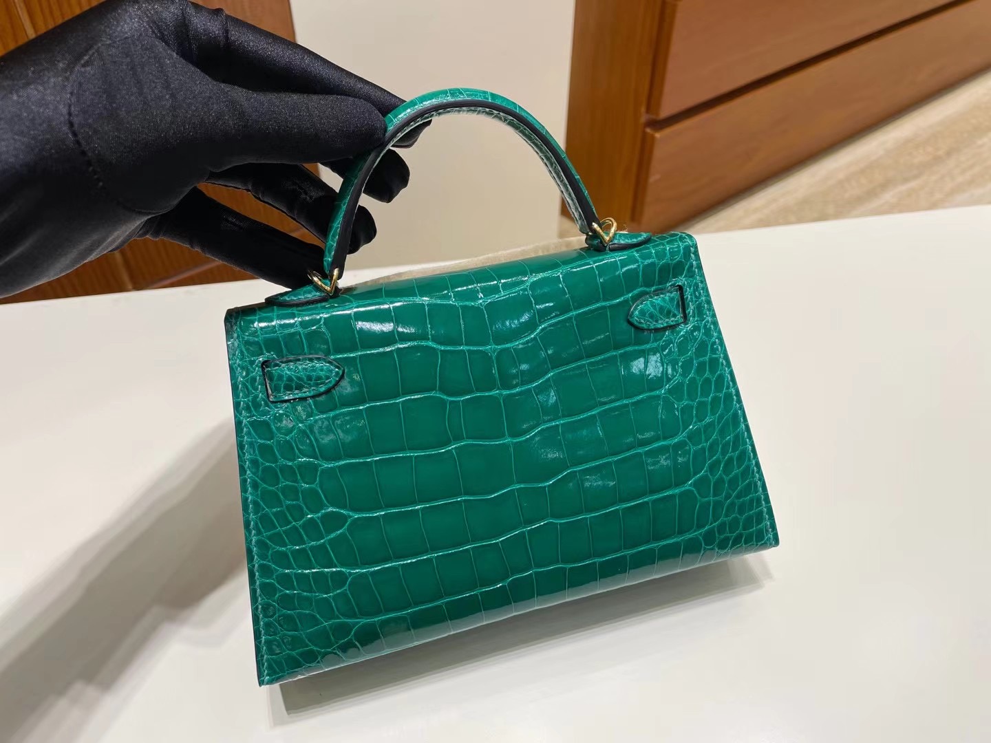 Qatar Doha Hermes Kelly Mini II 2代 6Q Very Emerald 翡翠綠 亮面美洲鱷魚