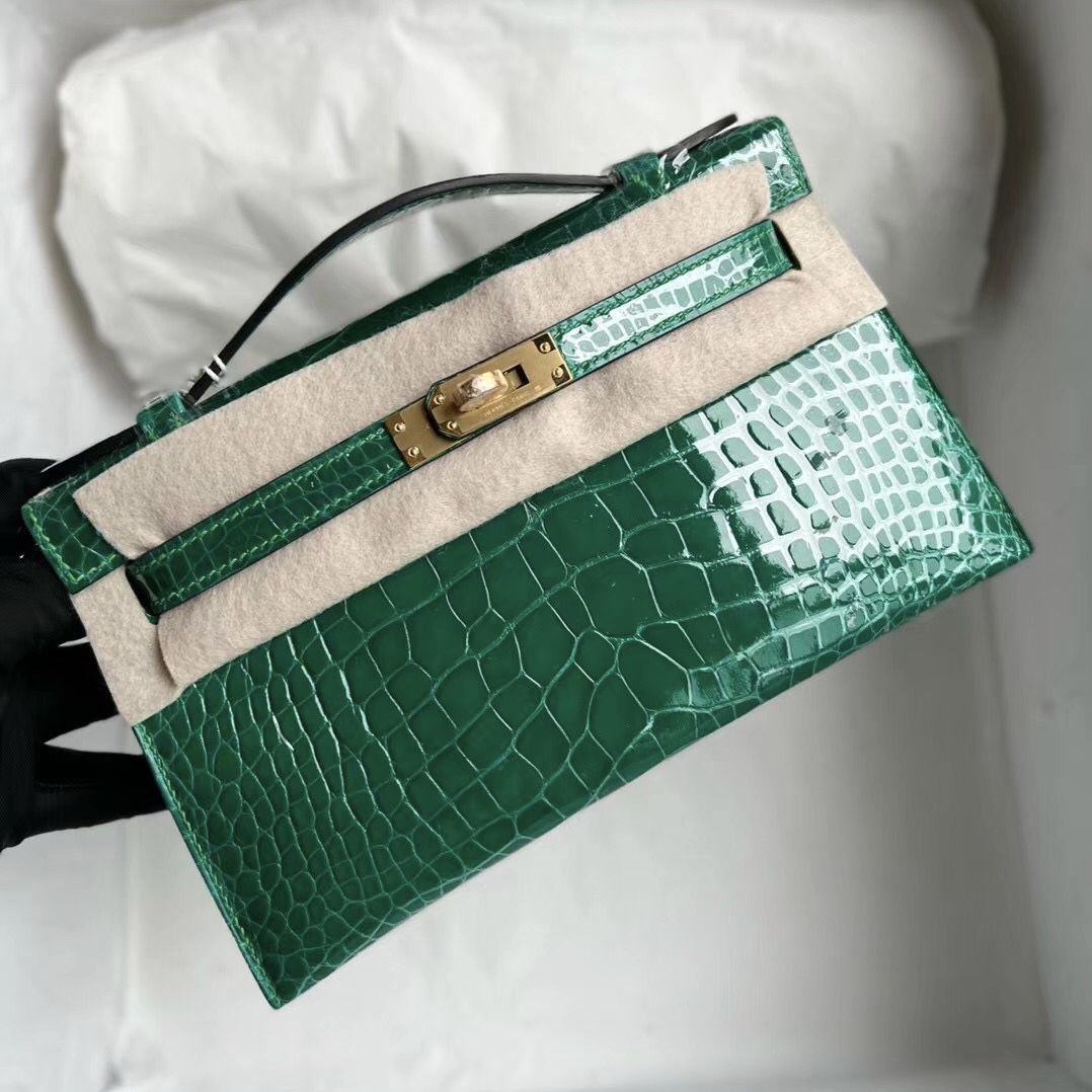 Hermes MiniKelly Pochette 亮面美洲鱷魚 6Q 翡翠綠 Very Emerald 金扣