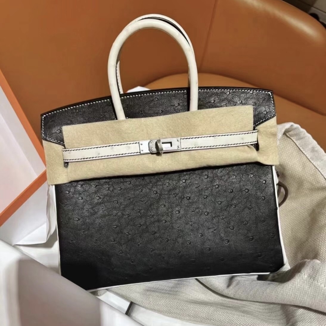 UAE Hermes Birkin 25 Ostrich 熊貓拼色 89 黑色 Noir+01 Blanc 拉絲銀扣