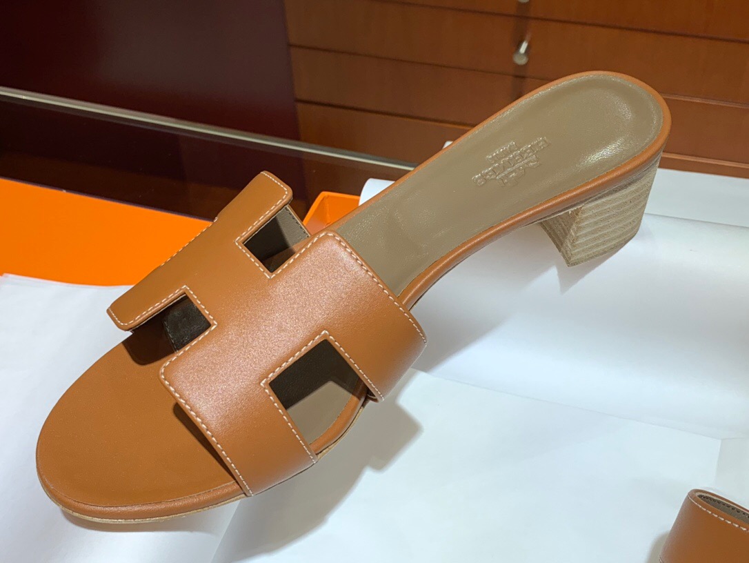 臺灣桃園市桃園區 愛馬仕高跟涼鞋 Hermès Oran sandal Swift 牛皮高跟涼鞋