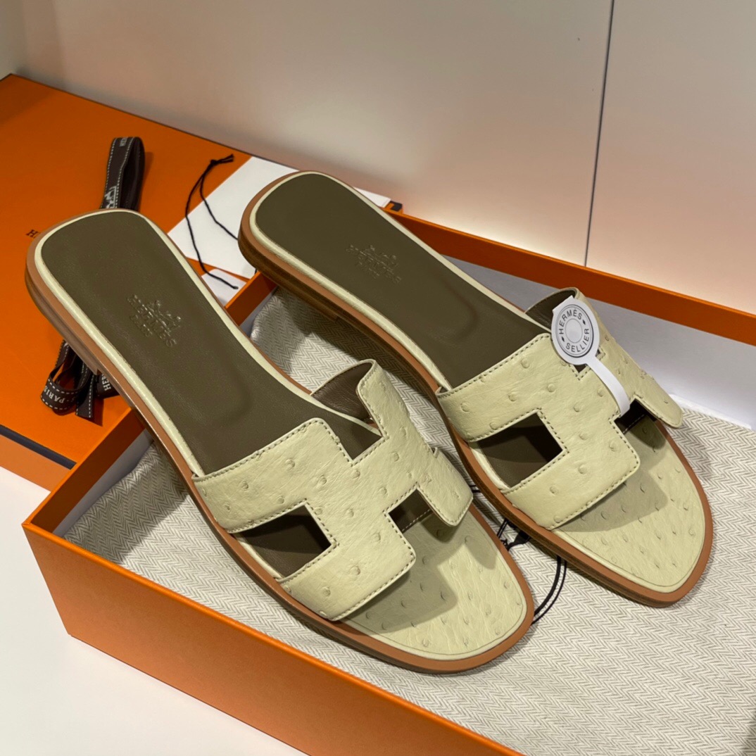 愛馬仕 Oran 涼鞋 Saudi Arabia Riyadh Hermes Oran sandal Ostrich 鴕鳥皮