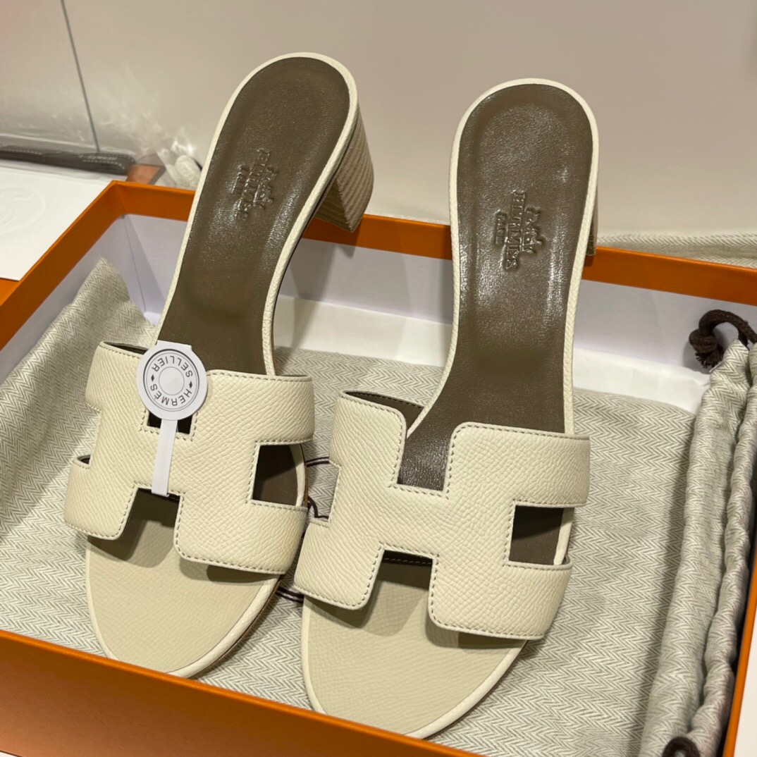 臺灣桃園市蘆竹區 愛馬仕拖鞋價格及圖片 Hermès Epsom Oasis 涼鞋 Oran sandal