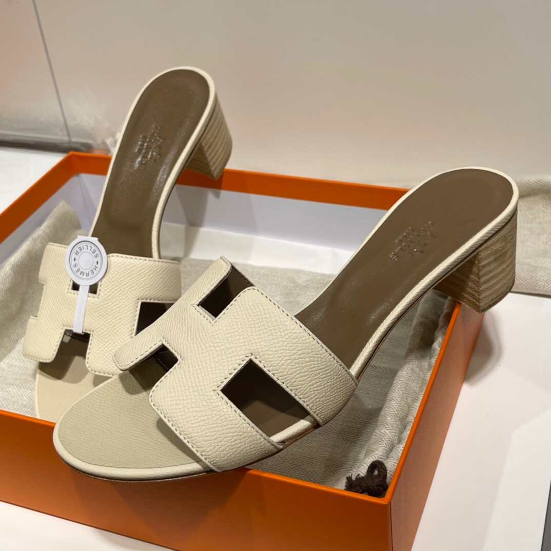 臺灣桃園市蘆竹區 愛馬仕拖鞋價格及圖片 Hermès Epsom Oasis 涼鞋 Oran sandal