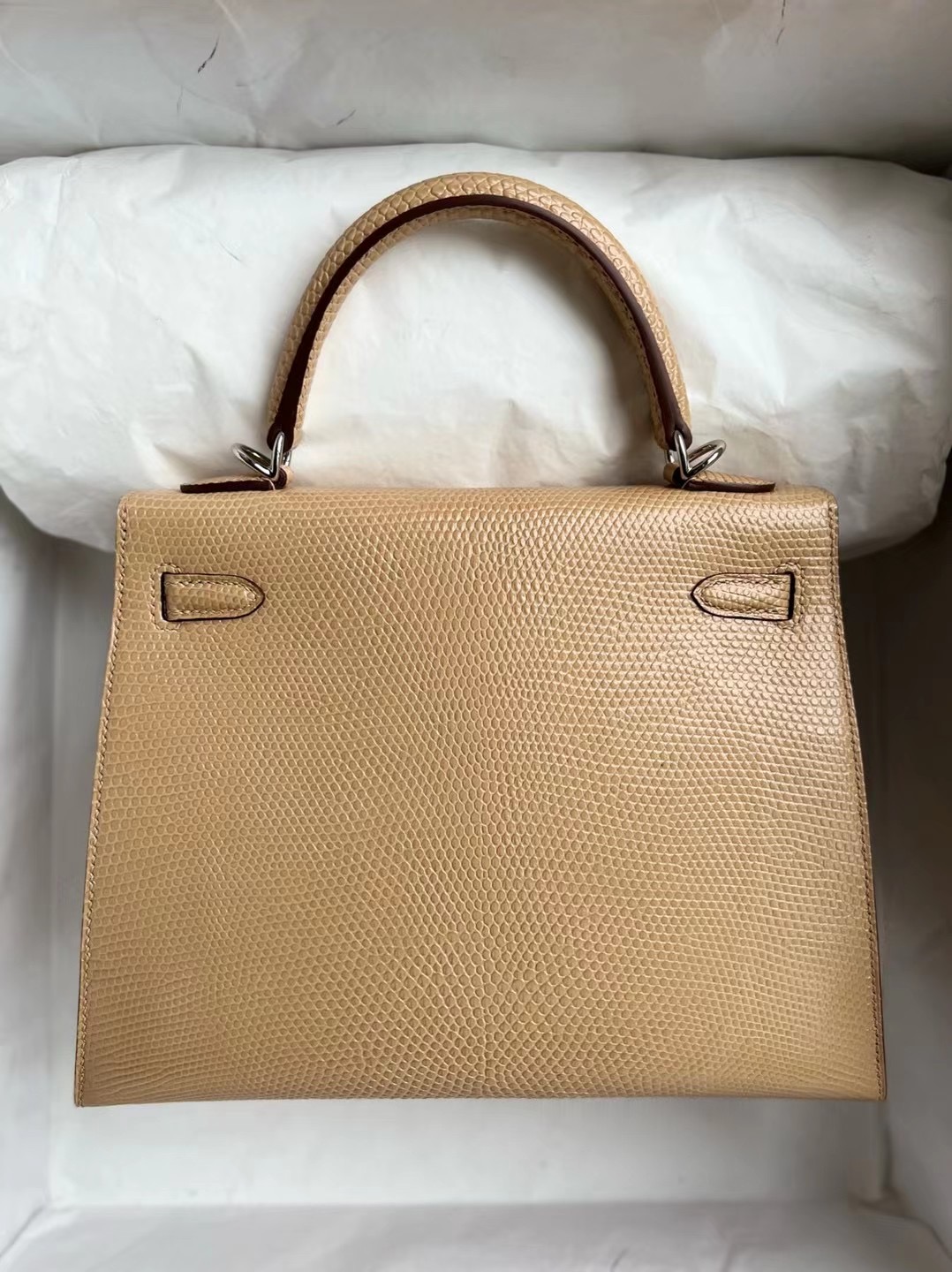 Qatar Hermes Kelly 25cm 14 beige 杏色 Lizard 原裝進口蜥蜴皮 銀扣 PHW