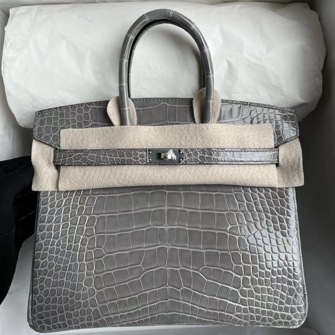 United Arab Emirates Hermes Birkin 25cm 8U Bleu Glacier 亮面美洲鱷魚