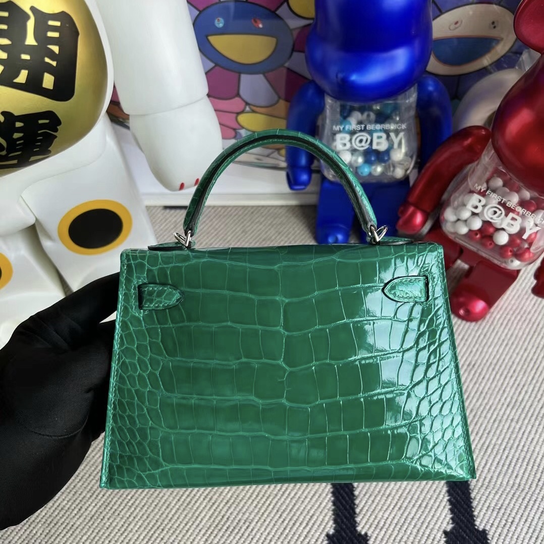 愛馬仕美國官網 Hermès Kelly Mini II 2代 6Q 翡翠綠 Very Emerald 亮面美洲鱷魚