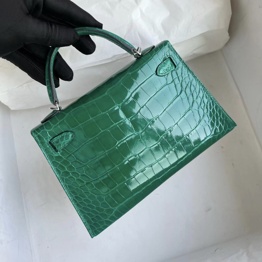 愛馬仕美國官網 Hermès Kelly Mini II 2代 6Q 翡翠綠 Very Emerald 亮面美洲鱷魚