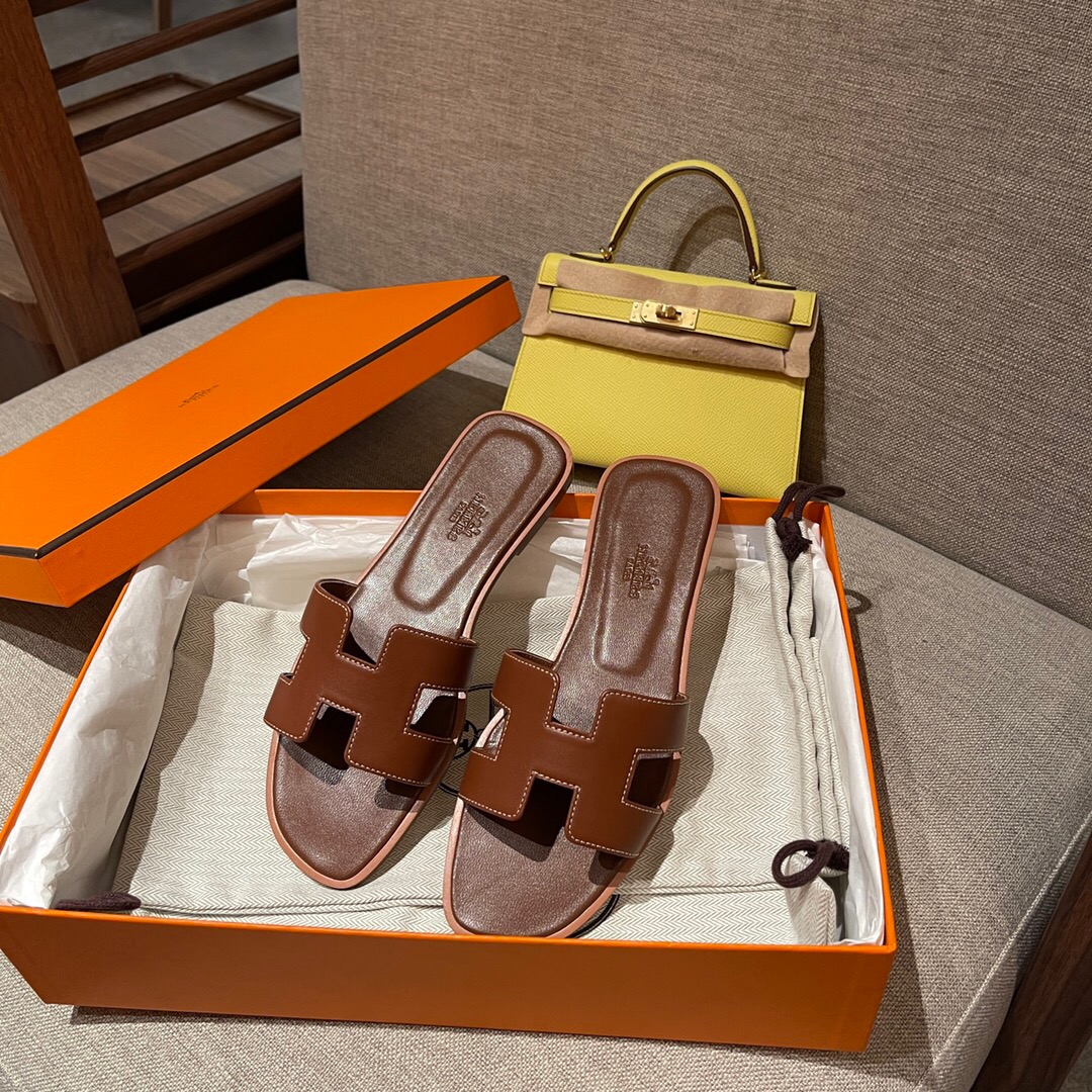 愛馬仕涼鞋 Saudi Arabia Hermes Oran sandal Swift 全手工蜜蠟線縫製