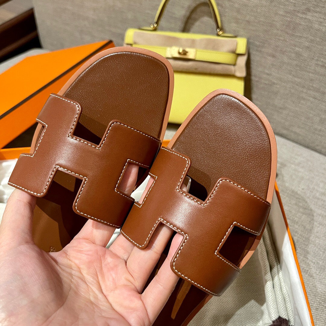 愛馬仕涼鞋 Saudi Arabia Hermes Oran sandal Swift 全手工蜜蠟線縫製