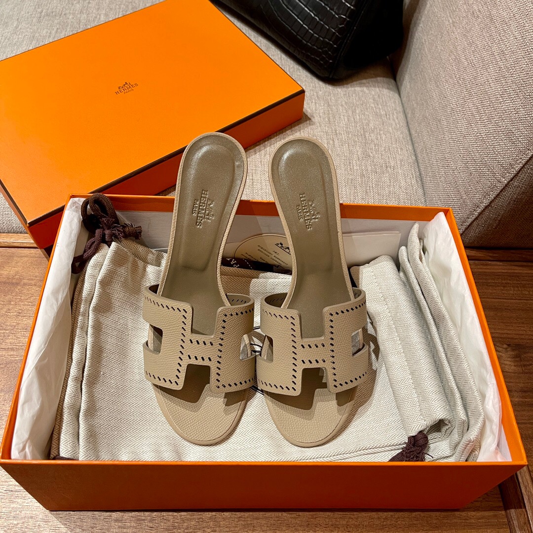 香港愛馬仕高跟涼鞋價格 Hermès S2 Trench 風衣灰 Oran sandal Epsom