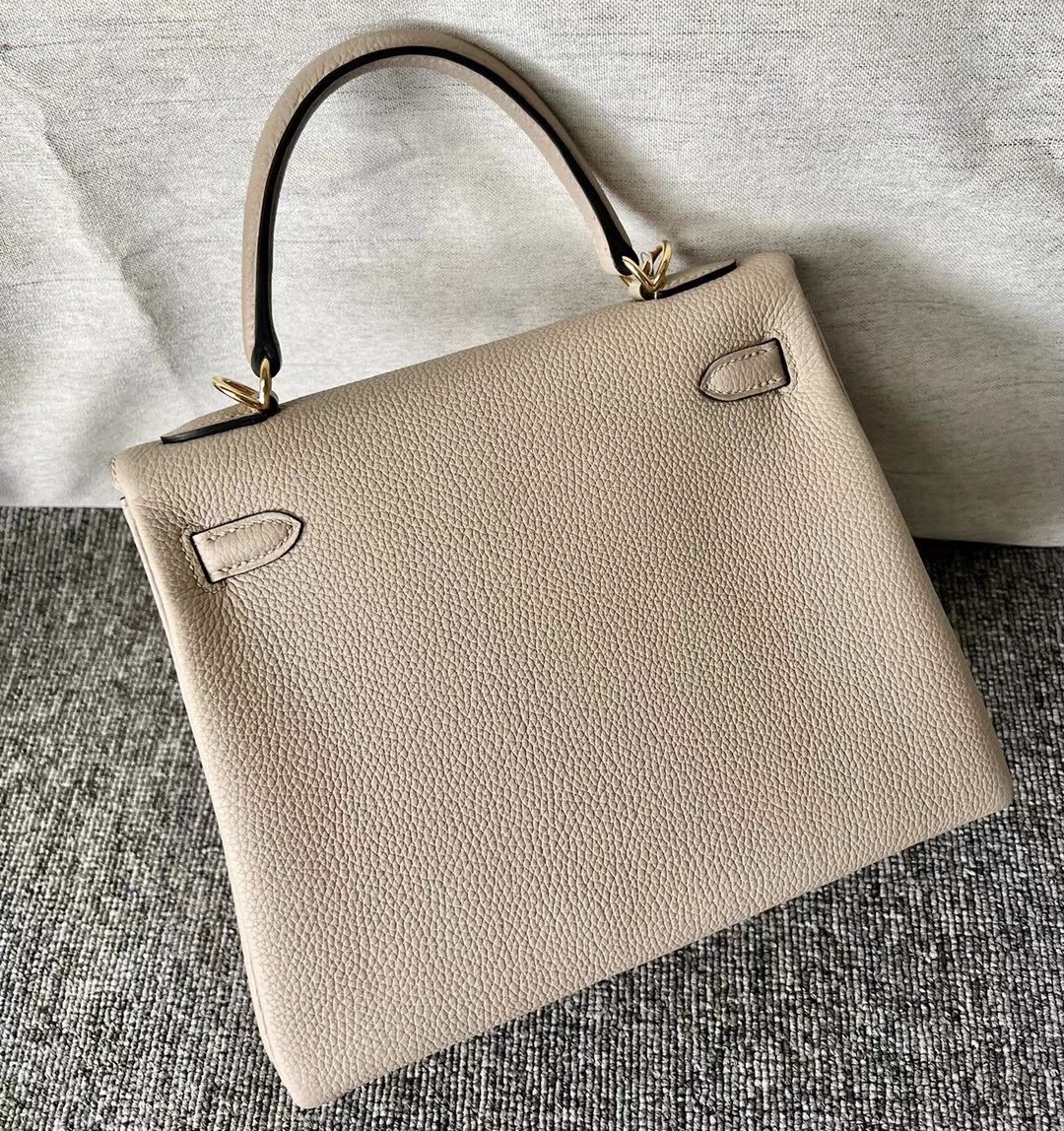 愛馬仕官網kelly包價格 Hermès Kelly 25cm Togo S2 風衣灰 Trench 金扣