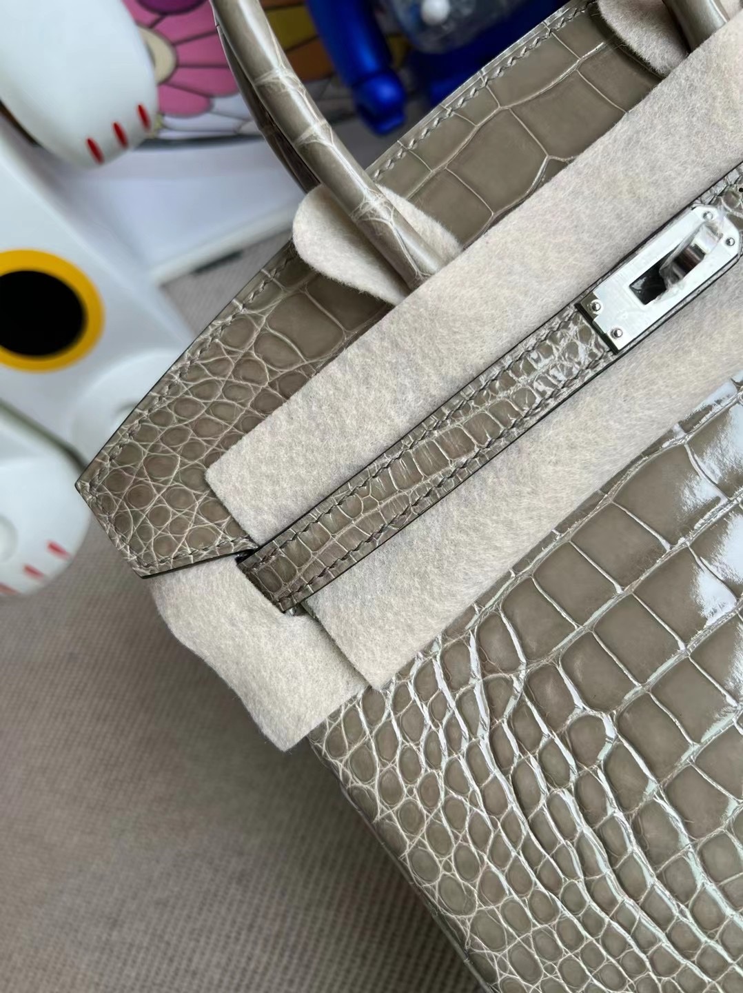 Hermès Birkin 25cm 亮面美洲鱷魚 81 Gris Tourterelle 斑鳩灰