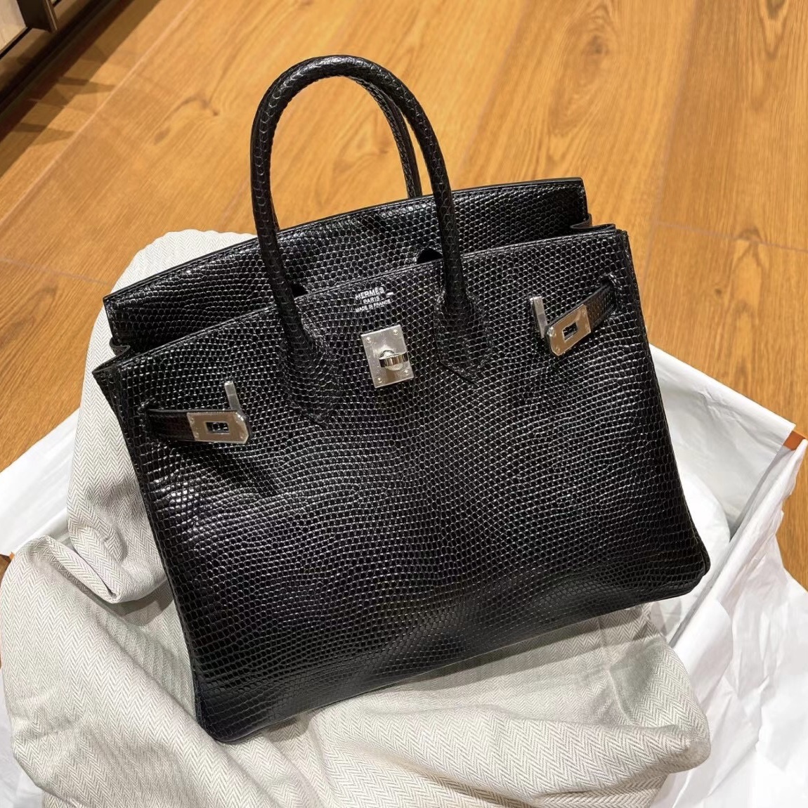 愛馬仕女包價格與圖片 Hermès Birkin 25cm Lizard 蜥蜴皮 黑色銀扣