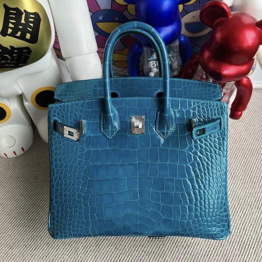 愛馬仕的包包大概多少錢 Hermès Birkin 25 7W Blue Izmir 伊茲密爾藍金扣