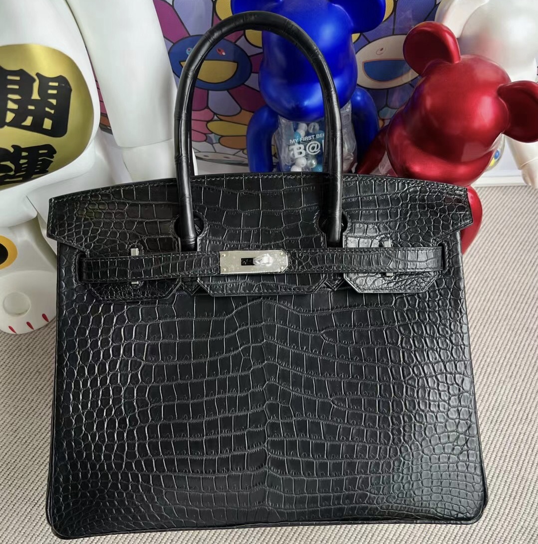 愛馬仕灣鱷是倒v嗎 Hermès Birkin 30 霧面倒V澳洲灣鱷 89 黑色 Noir 銀扣